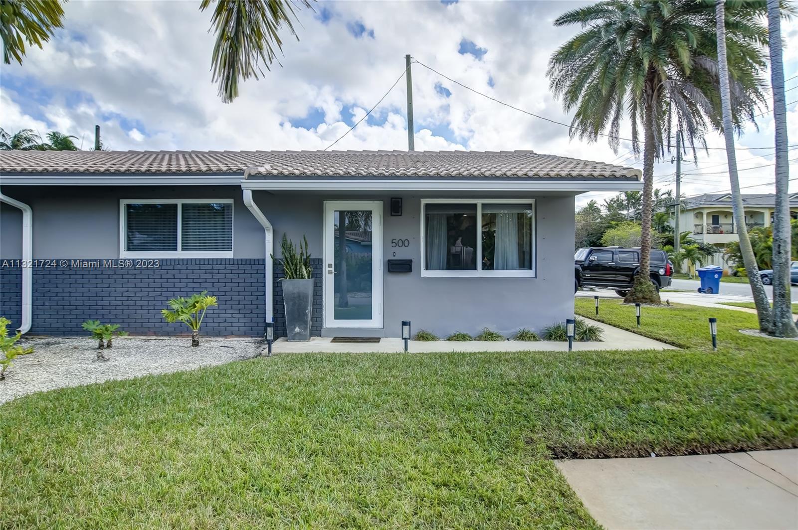 See details / 1763 sq. ft. $ 2023-01-05 0 Photo