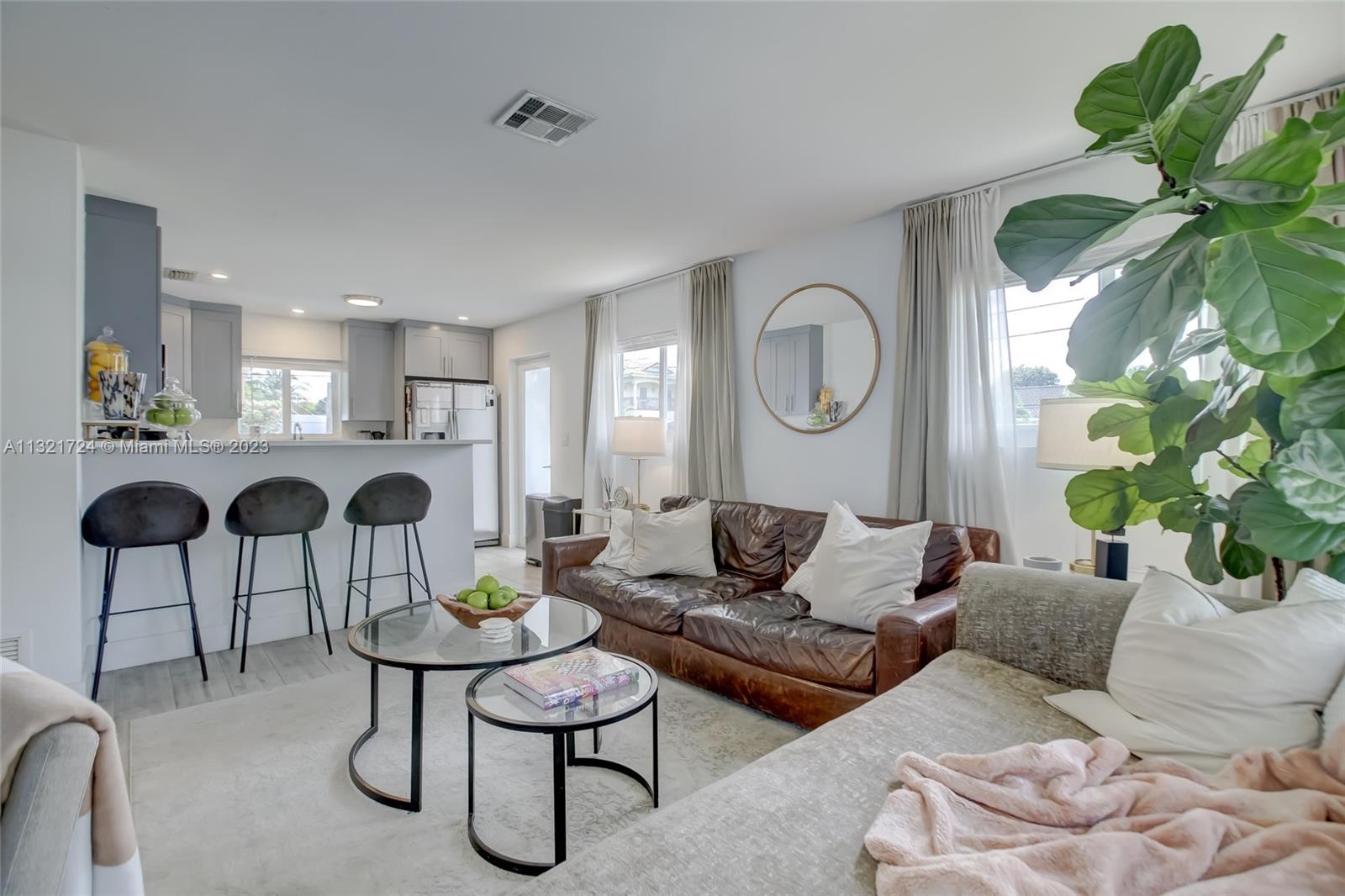 See details / 1763 sq. ft. $ 2023-01-05 0 Photo