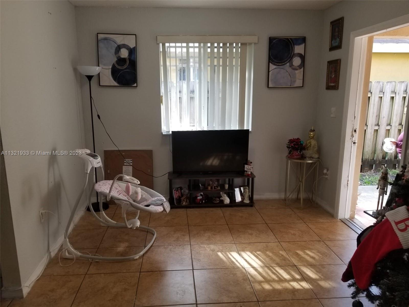 See details / 2090 sq. ft. $ 2023-01-03 0 Photo