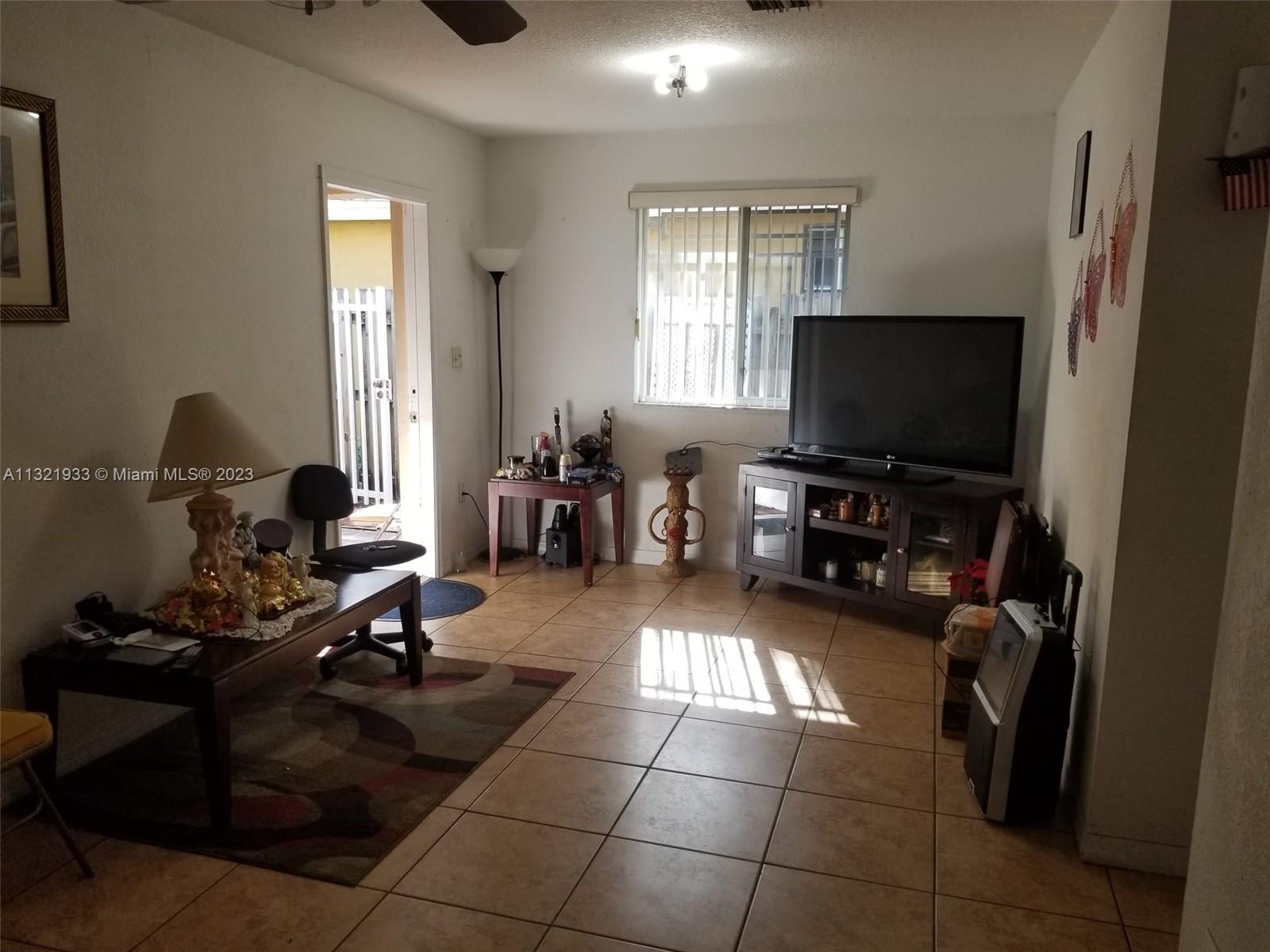 See details / 2090 sq. ft. $ 2023-01-03 0 Photo