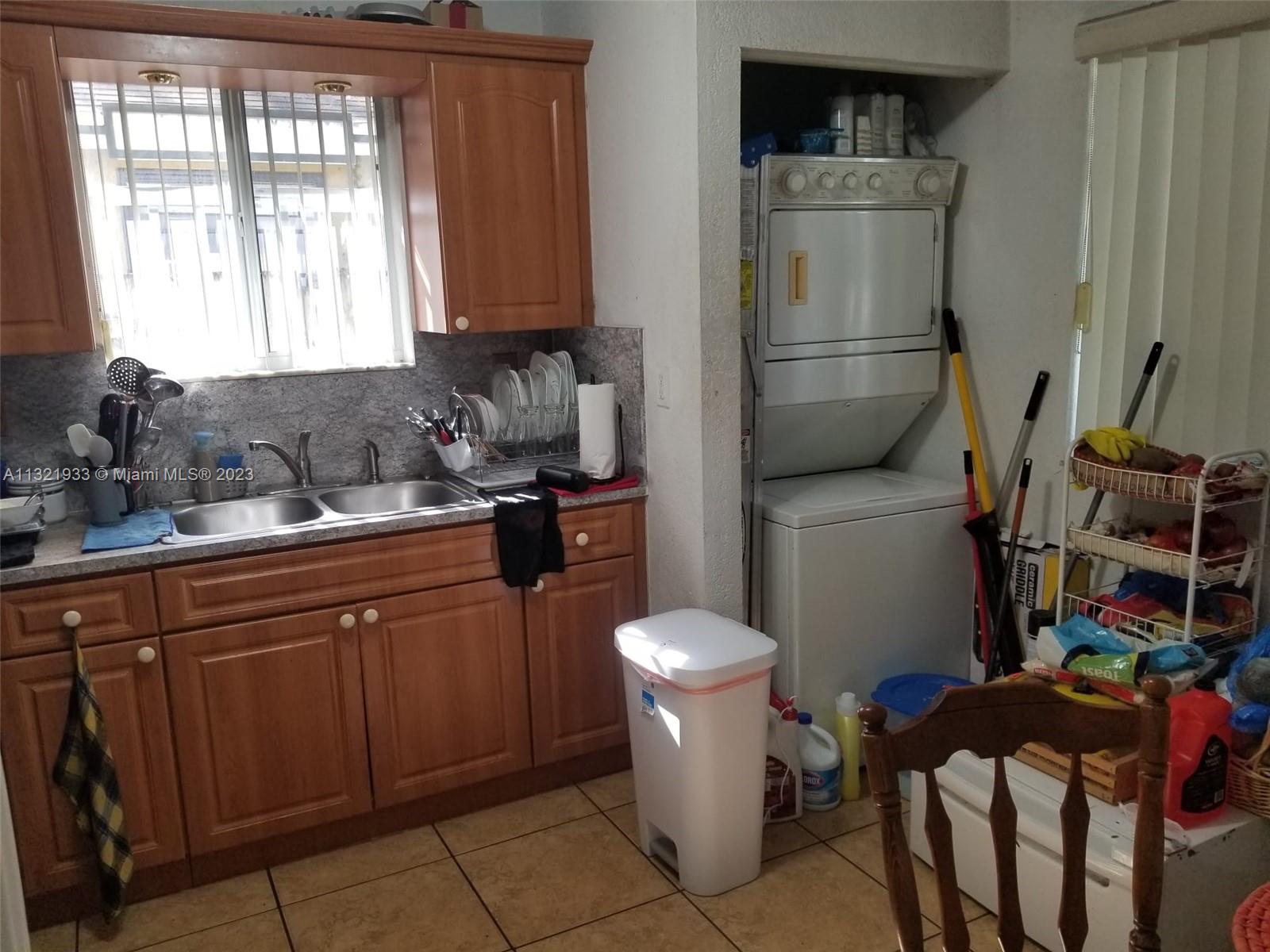 See details / 2090 sq. ft. $ 2023-01-03 0 Photo
