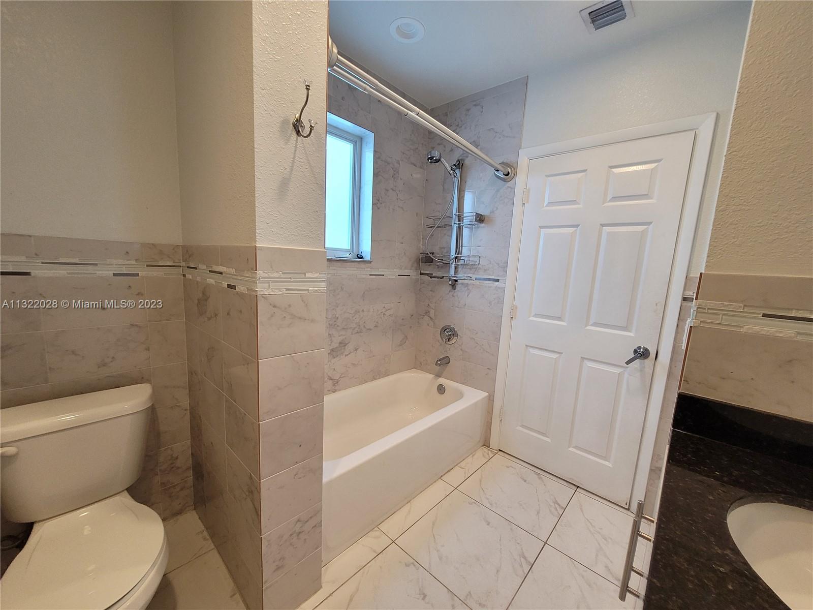 See details / sq. ft. $ 2023-01-03 0 Photo