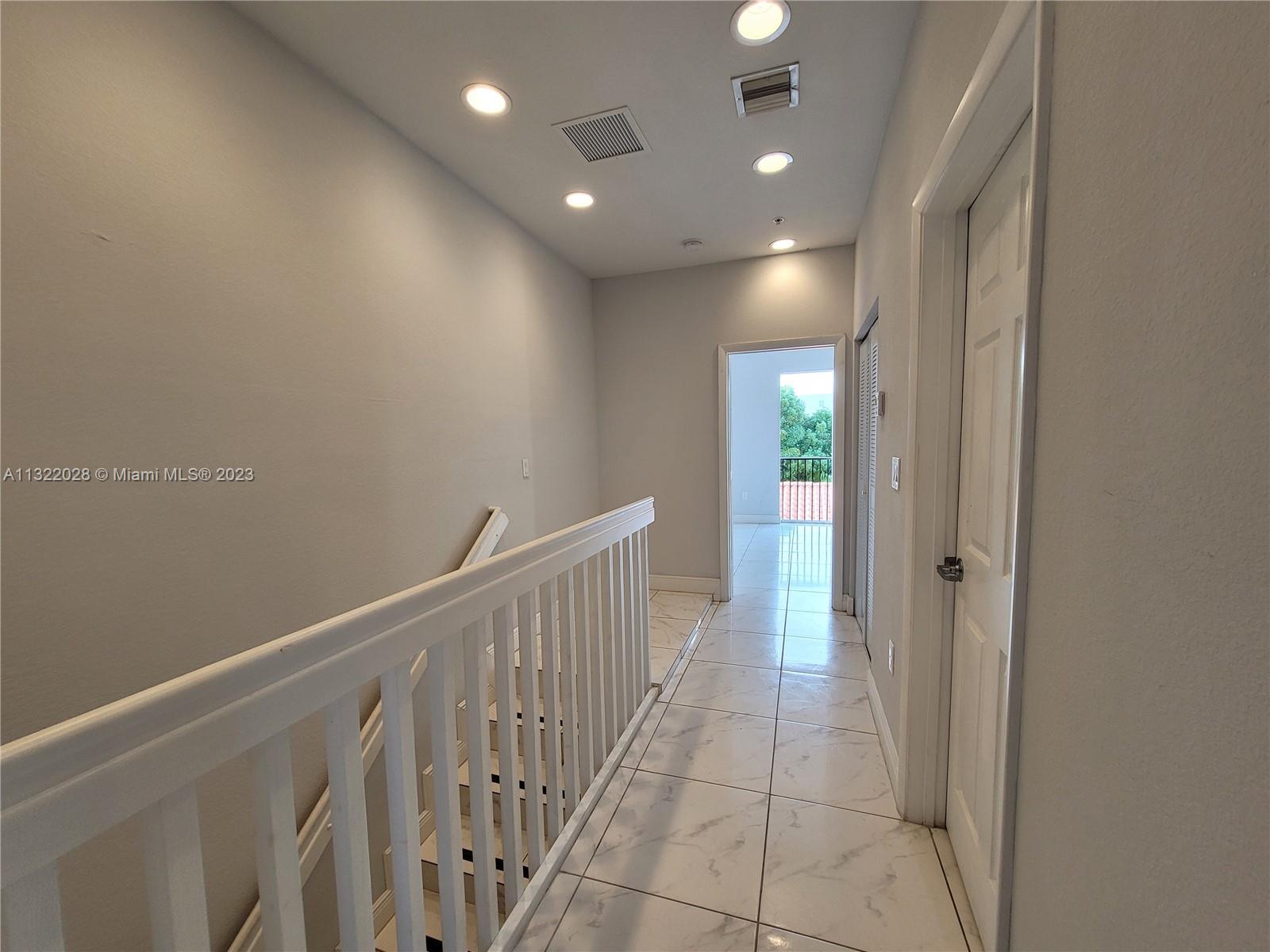 See details / sq. ft. $ 2023-01-03 0 Photo