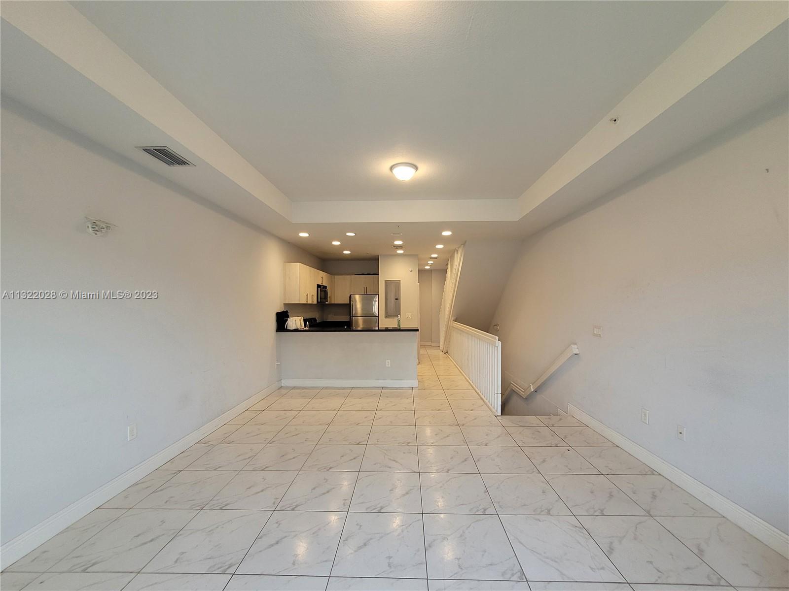 See details / sq. ft. $ 2023-01-03 0 Photo