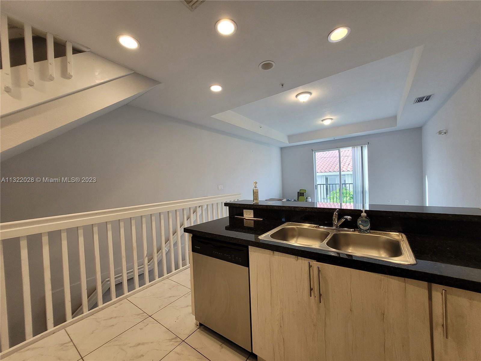 See details / sq. ft. $ 2023-01-03 0 Photo