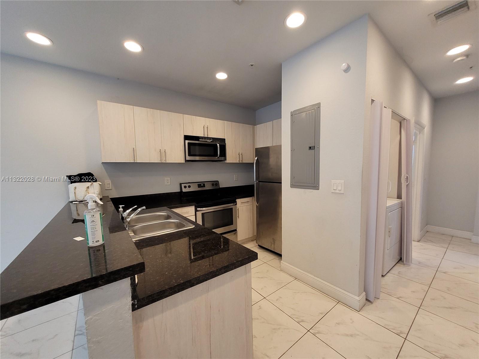 See details / sq. ft. $ 2023-01-03 0 Photo