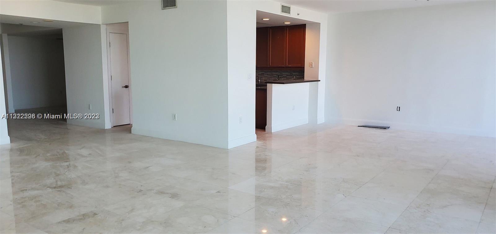 Photo of 20201 Country Club Dr #909, Aventura, Florida, 33180 -
