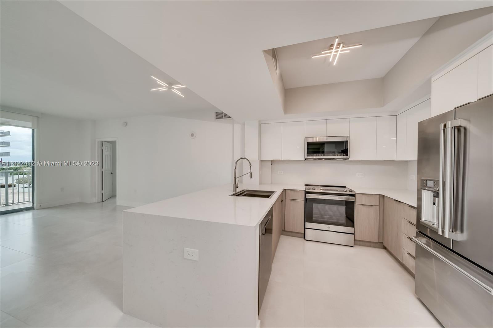 Photo of 140 Dixie Hwy #604, Hollywood, Florida, 33020 -