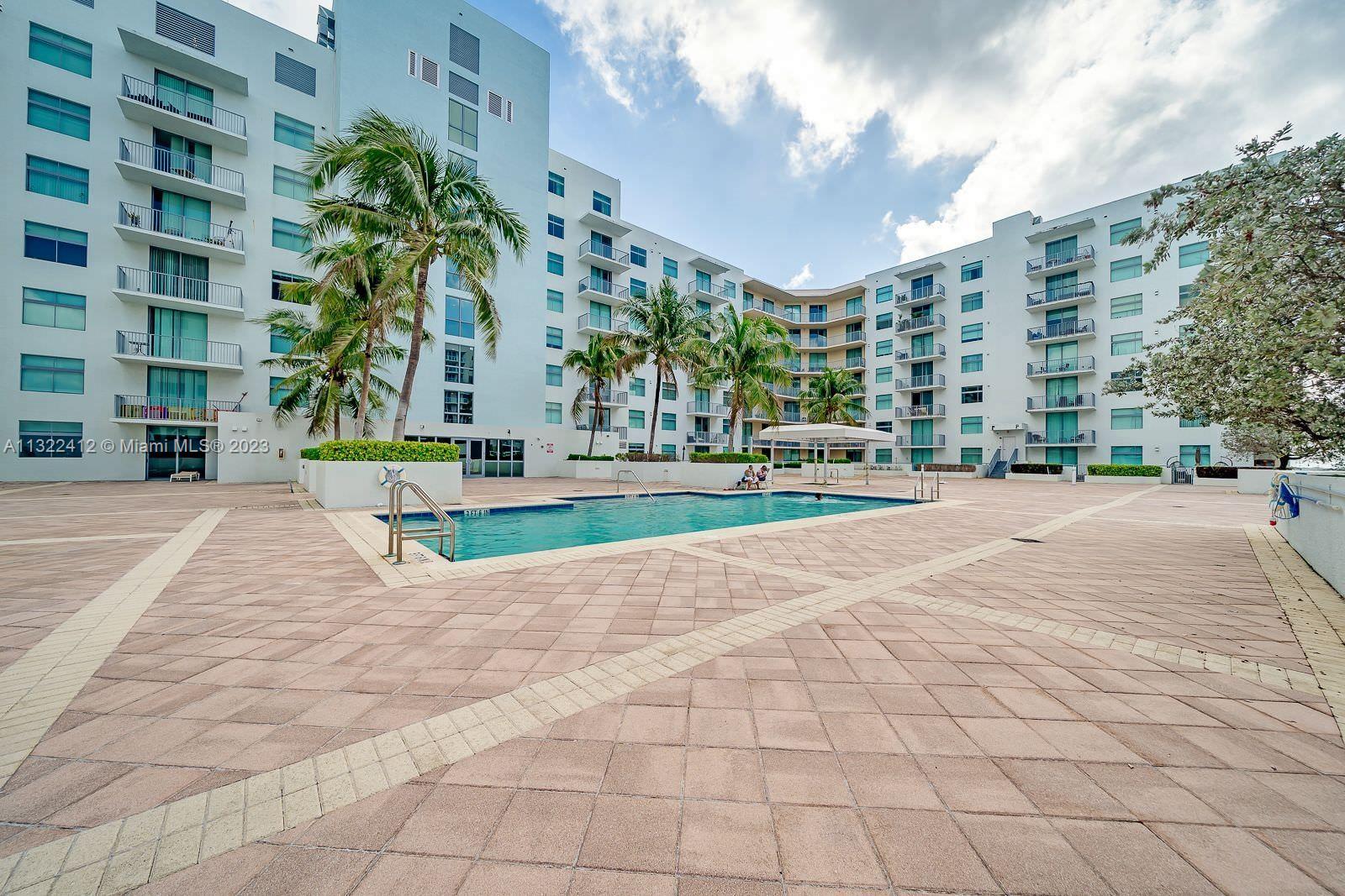 Photo of 140 Dixie Hwy #604, Hollywood, Florida, 33020 -