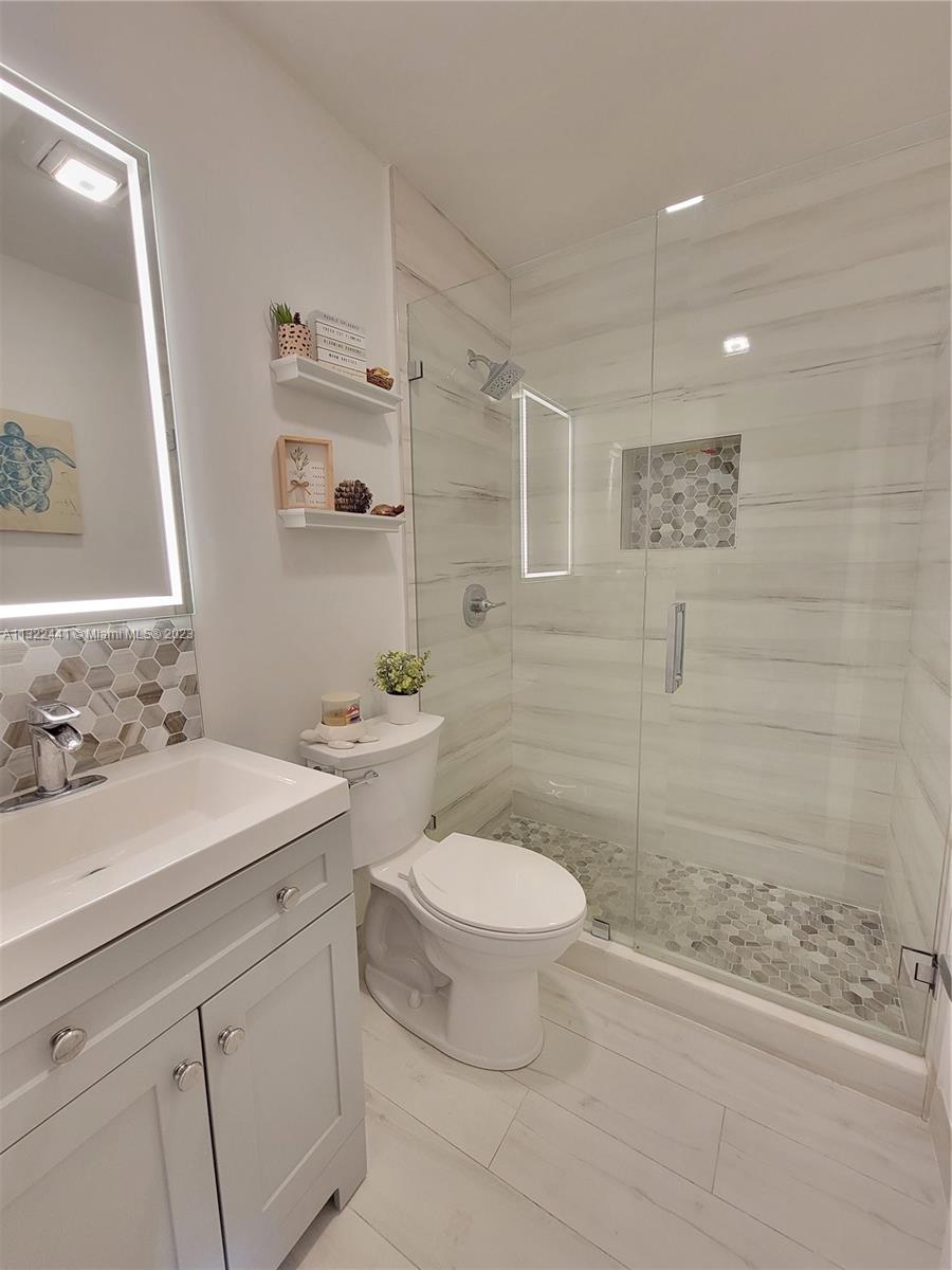 See details / 1876 sq. ft. $ 2023-01-04 0 Photo