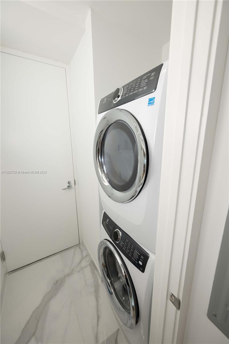 Ver detalles 1404 2 / 3 1571 sq. ft. $ 2023-01-18 0 foto
