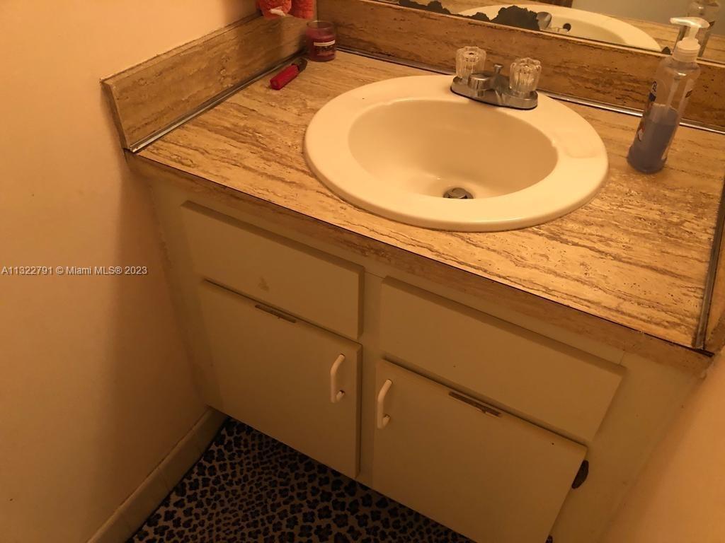 See details / 2177 sq. ft. $ 2023-01-05 0 Photo