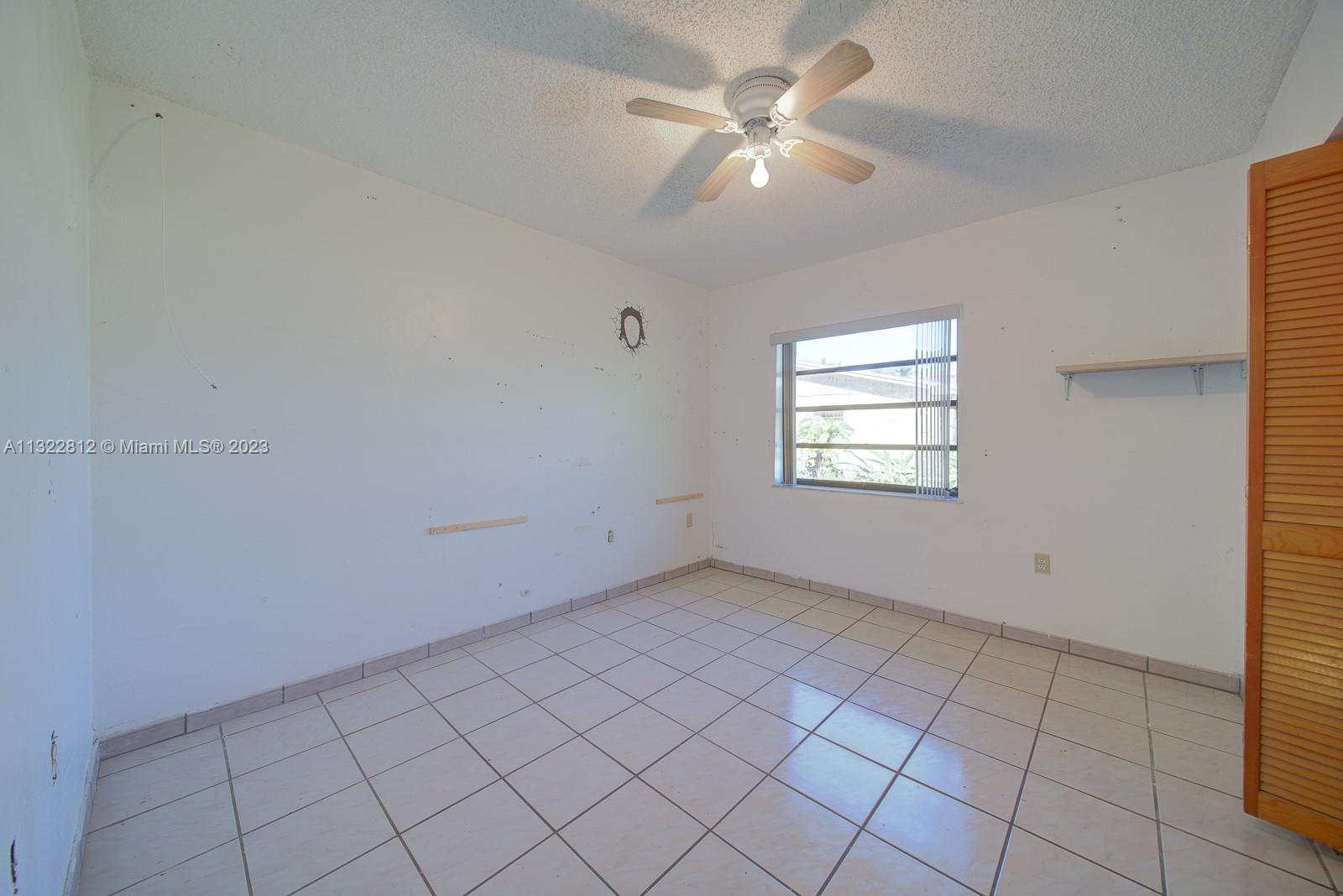 See details / 3842 sq. ft. $ 2023-01-05 0 Photo