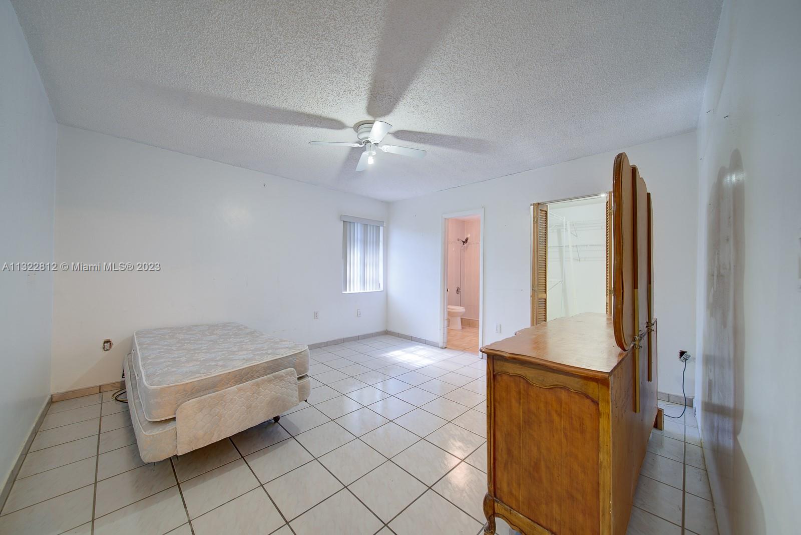 See details / 3842 sq. ft. $ 2023-01-05 0 Photo