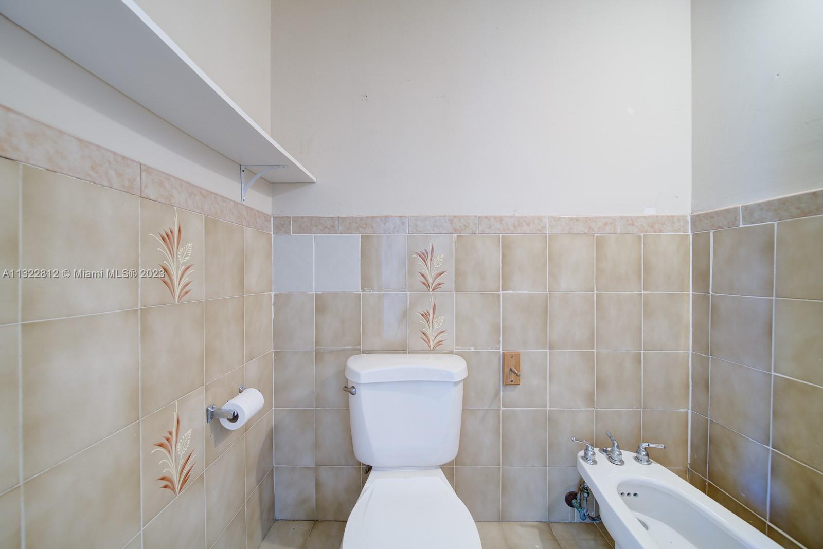 See details / 3842 sq. ft. $ 2023-01-05 0 Photo
