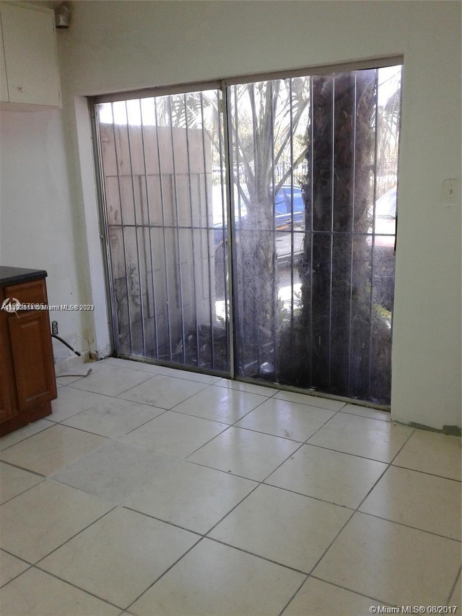 See details 1693 / sq. ft. $ 2023-01-24 0 Photo