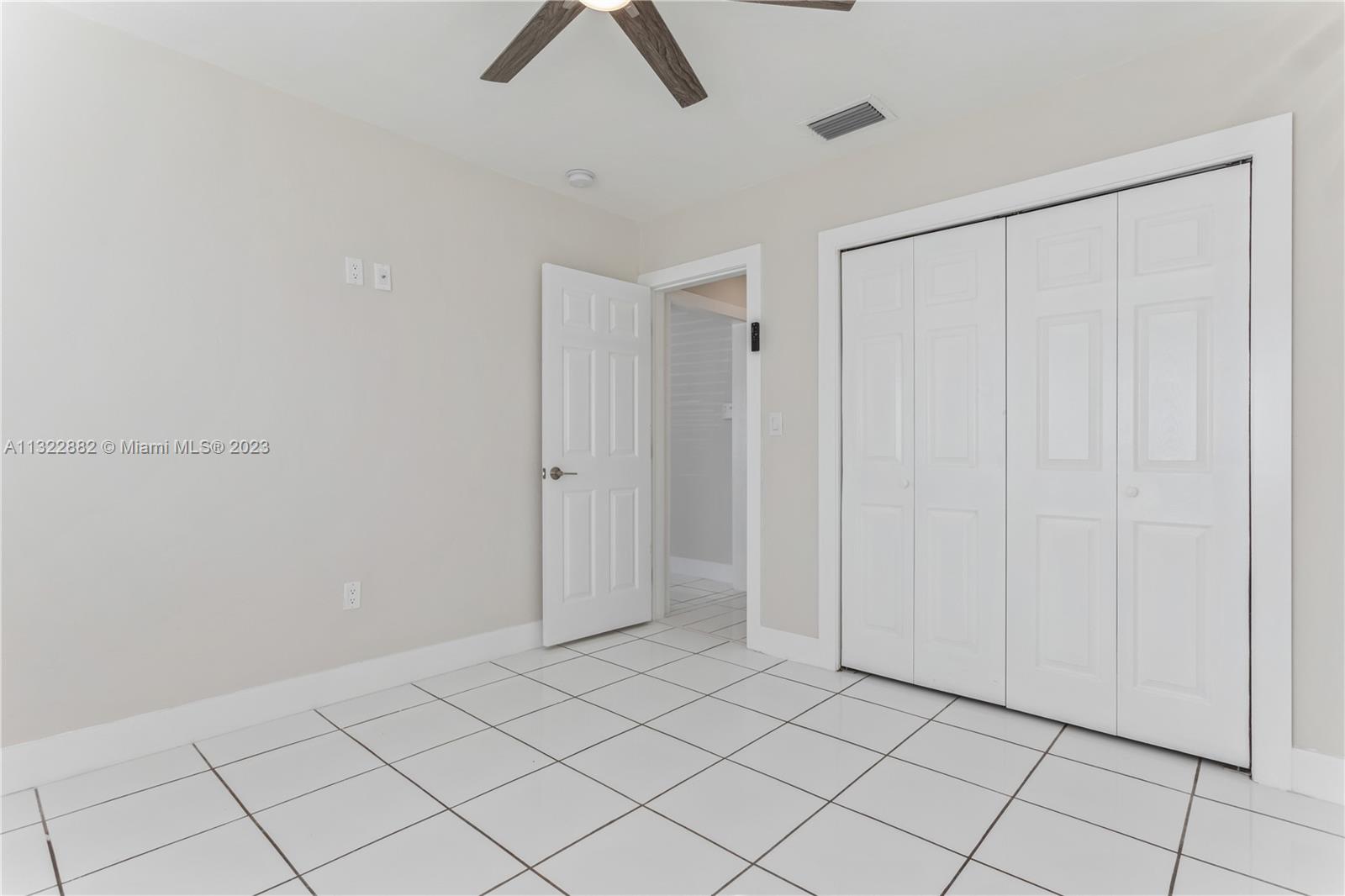 See details / 2202 sq. ft. $ 2023-01-13 0 Photo