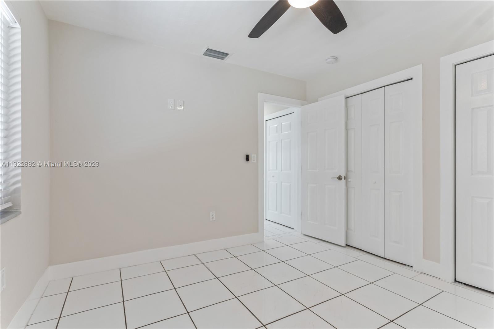 See details / 2202 sq. ft. $ 2023-01-13 0 Photo
