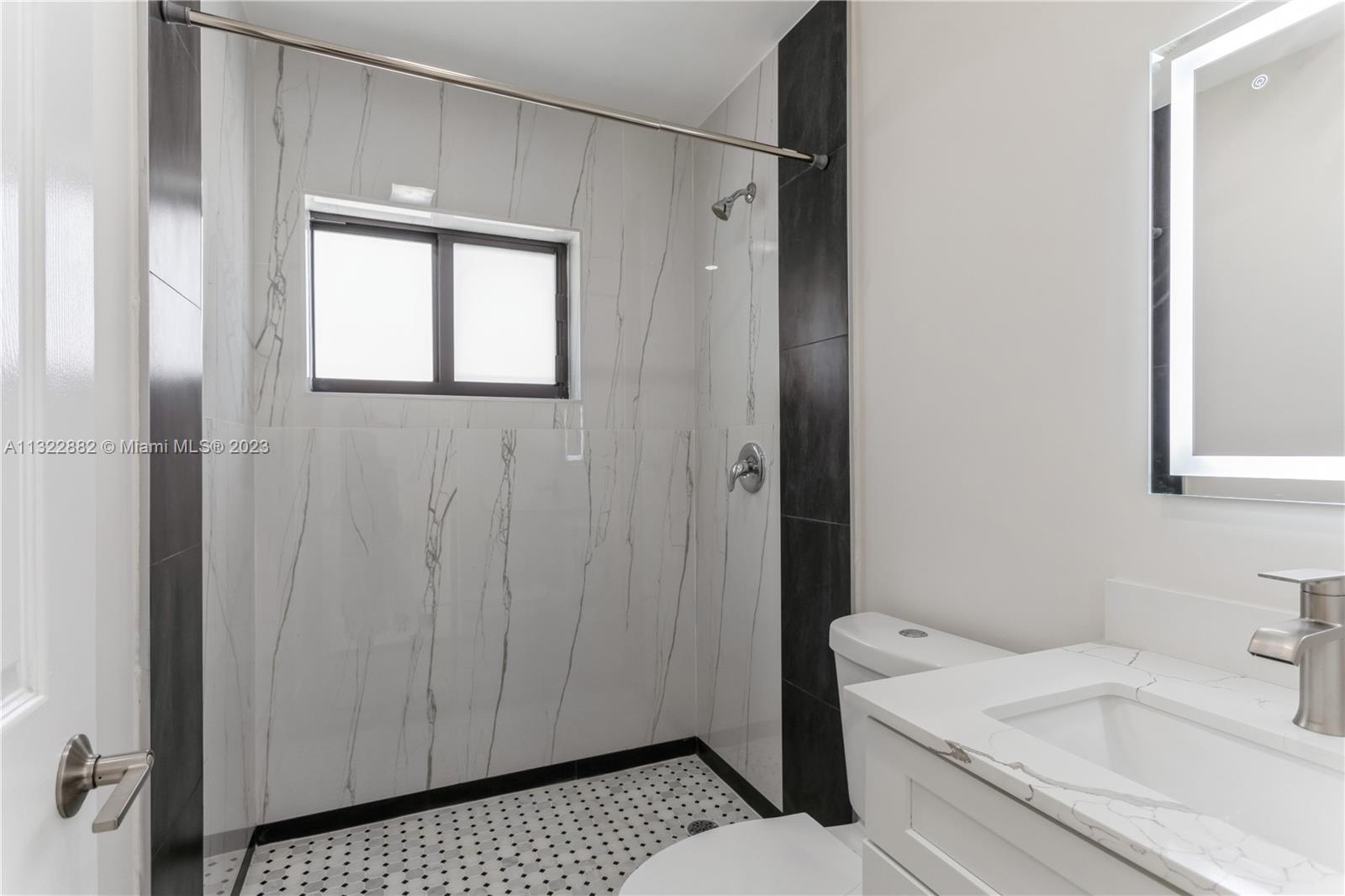 See details / 2202 sq. ft. $ 2023-01-13 0 Photo
