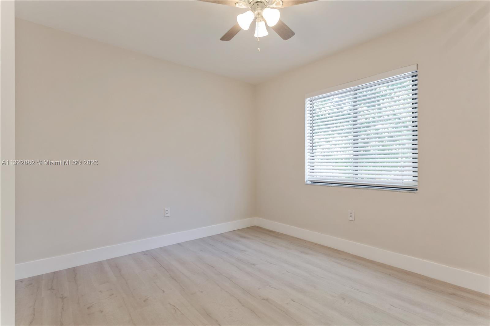 See details / 2202 sq. ft. $ 2023-01-13 0 Photo