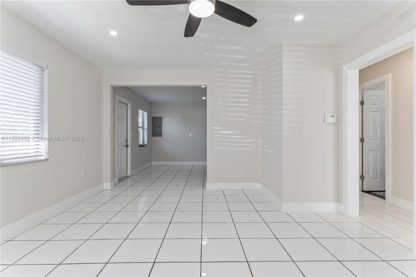 See details / 2202 sq. ft. $ 2023-01-13 0 Photo
