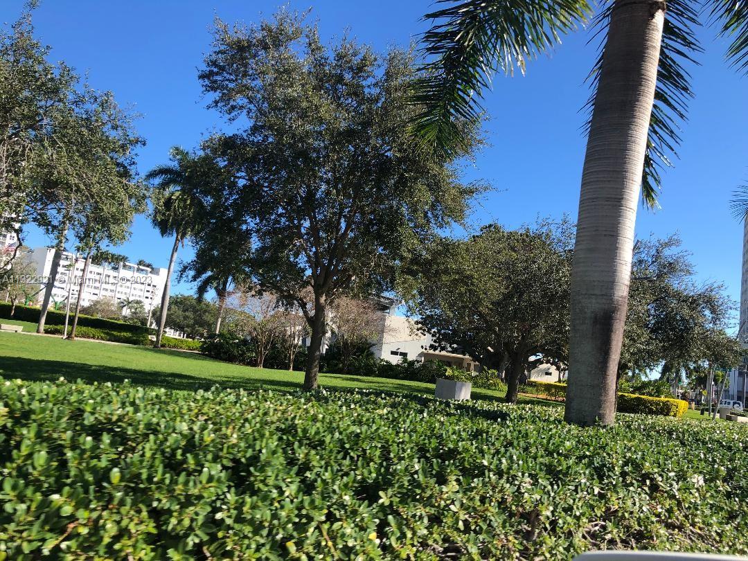 See details / 870 sq. ft. $ 2023-01-05 0 Photo