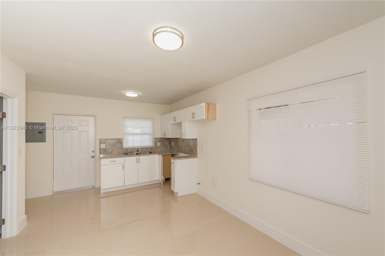 See details / 1199 sq. ft. $ 2023-01-05 0 Photo