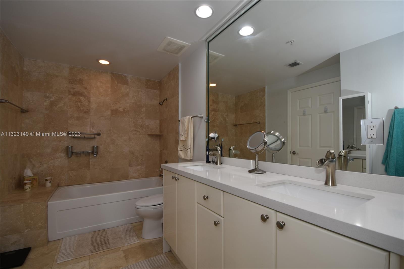 Photo of 1745 Hallandale Beach Blvd #PH03W, Hallandale Beach, Florida, 33009 -