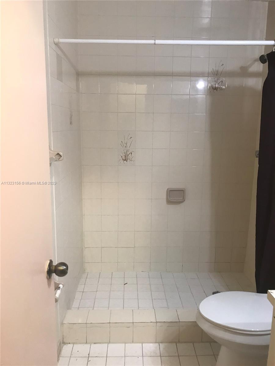 See details / 1843 sq. ft. $ 2023-01-12 0 Photo
