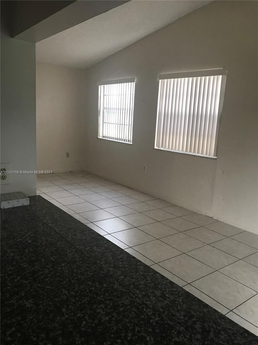 See details / 1843 sq. ft. $ 2023-01-12 0 Photo