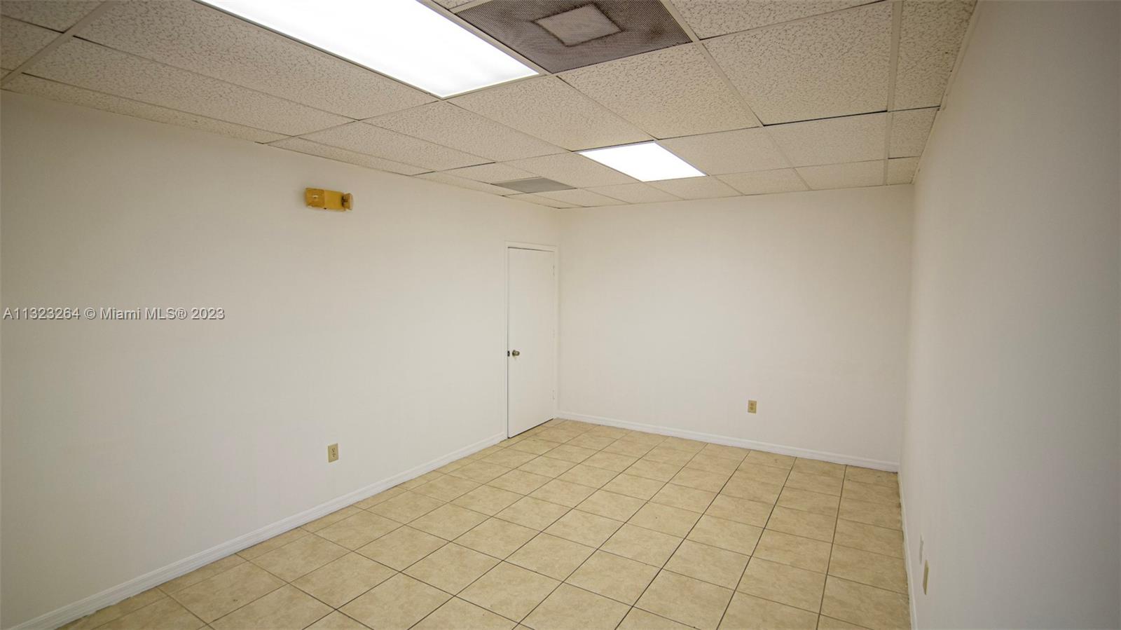 See details A10 / sq. ft. $ 2023-01-06 0 Photo