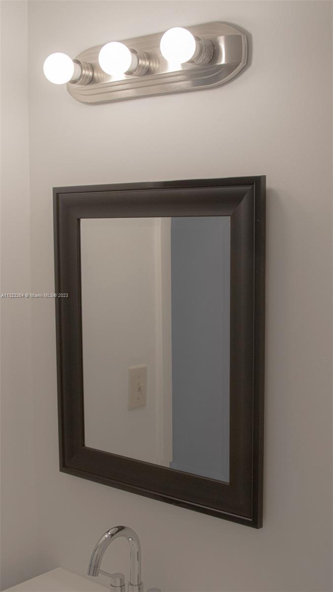 See details A10 / sq. ft. $ 2023-01-06 0 Photo
