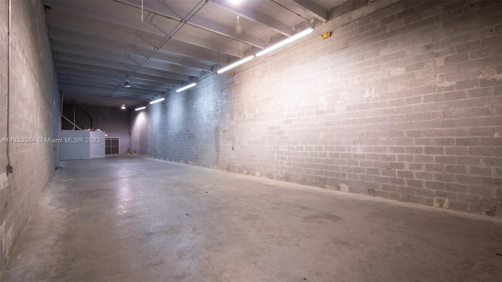 See details A10 / sq. ft. $ 2023-01-06 0 Photo