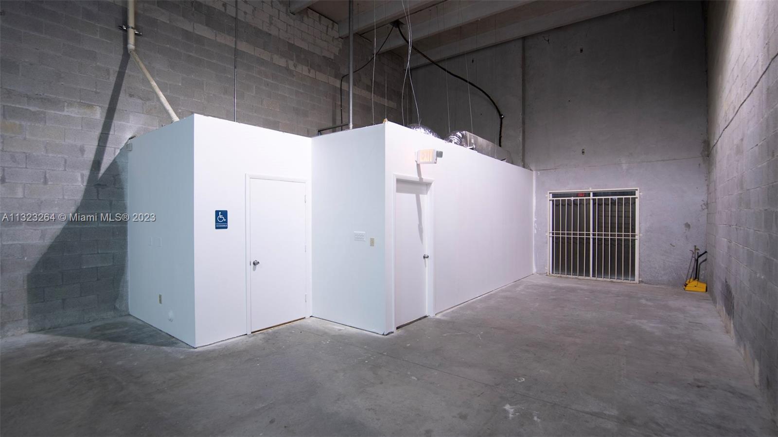 See details A10 / sq. ft. $ 2023-01-06 0 Photo