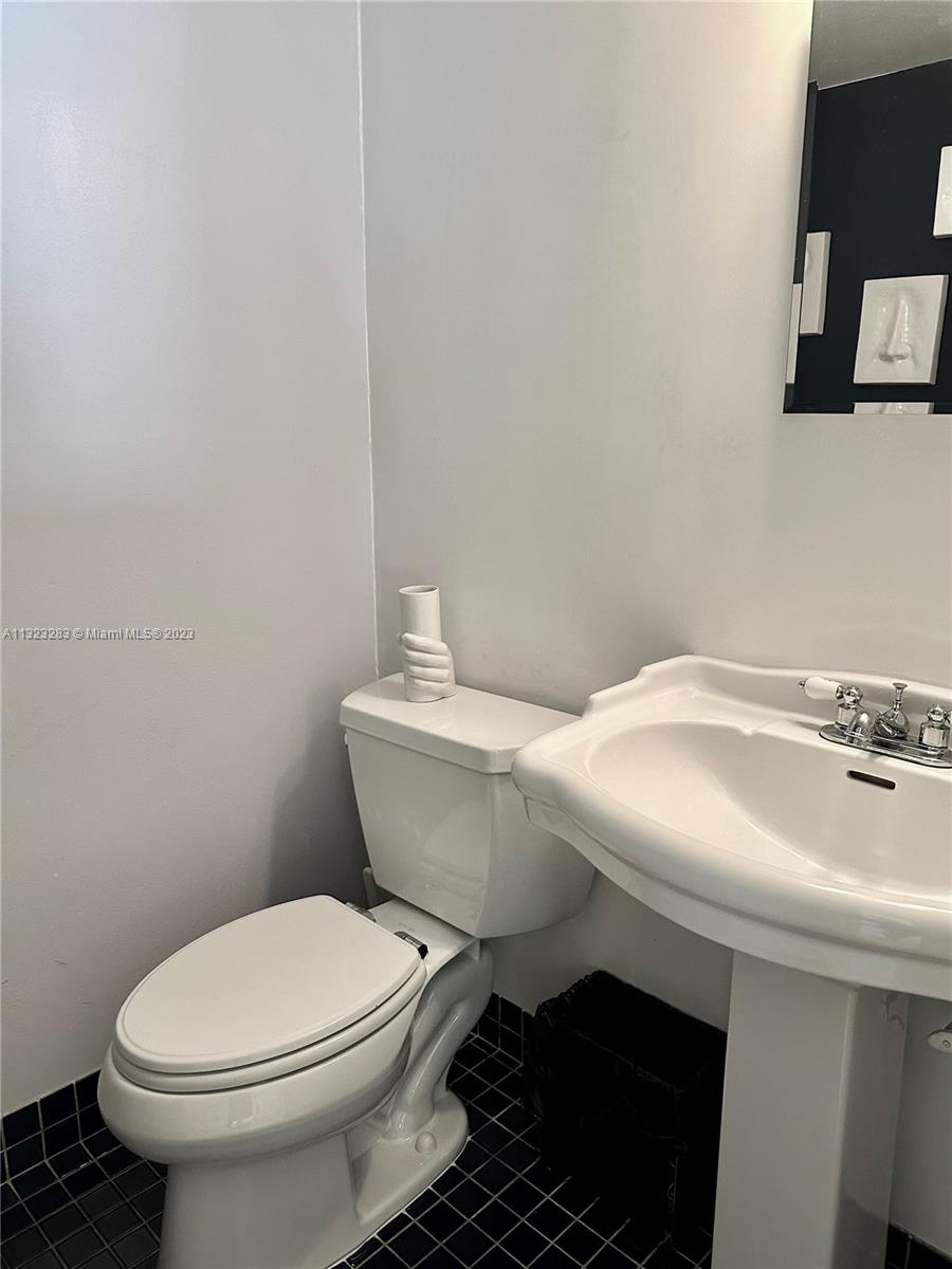 Photo of 701 Three Islands Blvd #112, Hallandale Beach, Florida, 33009 -