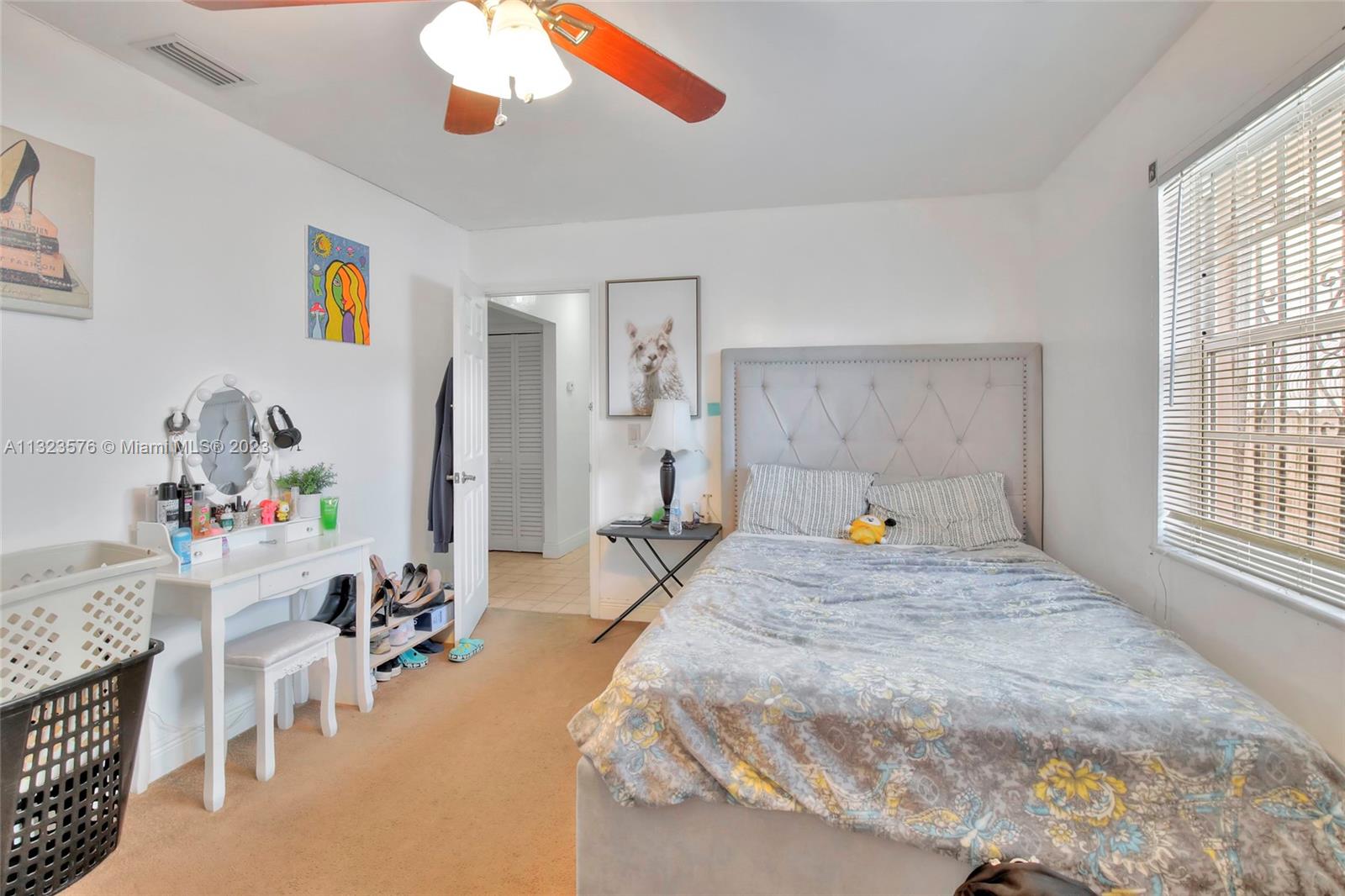 See details / 2355 sq. ft. $ 2023-01-06 0 Photo