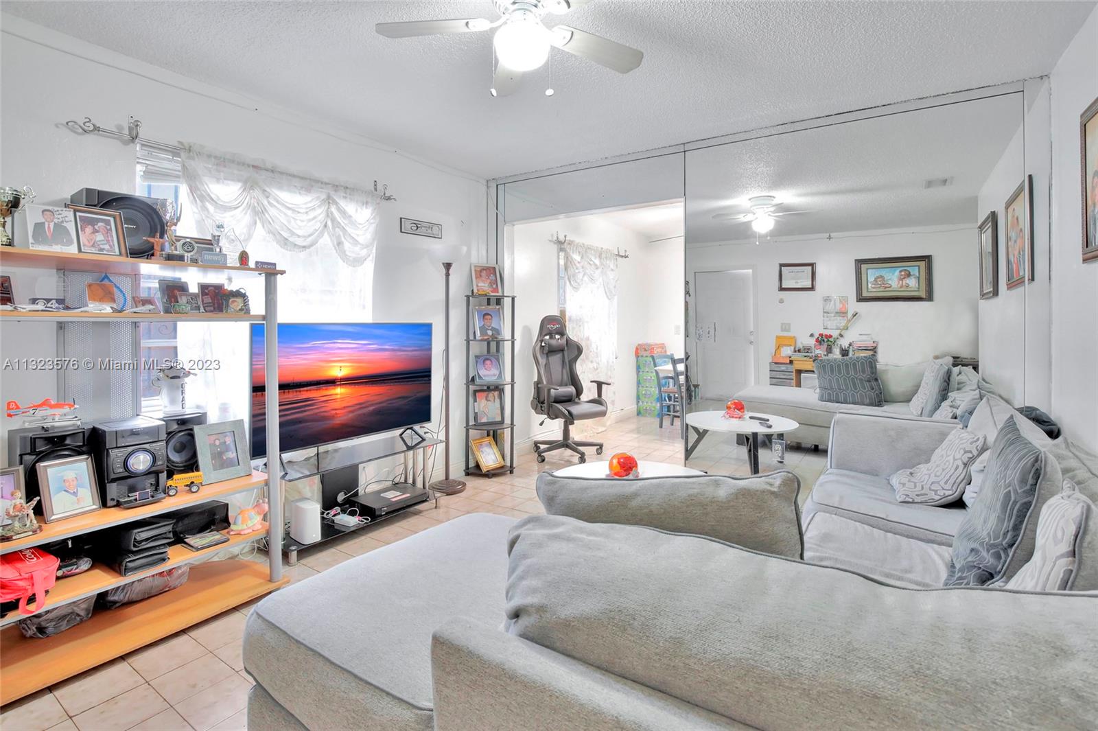 See details / 2355 sq. ft. $ 2023-01-06 0 Photo