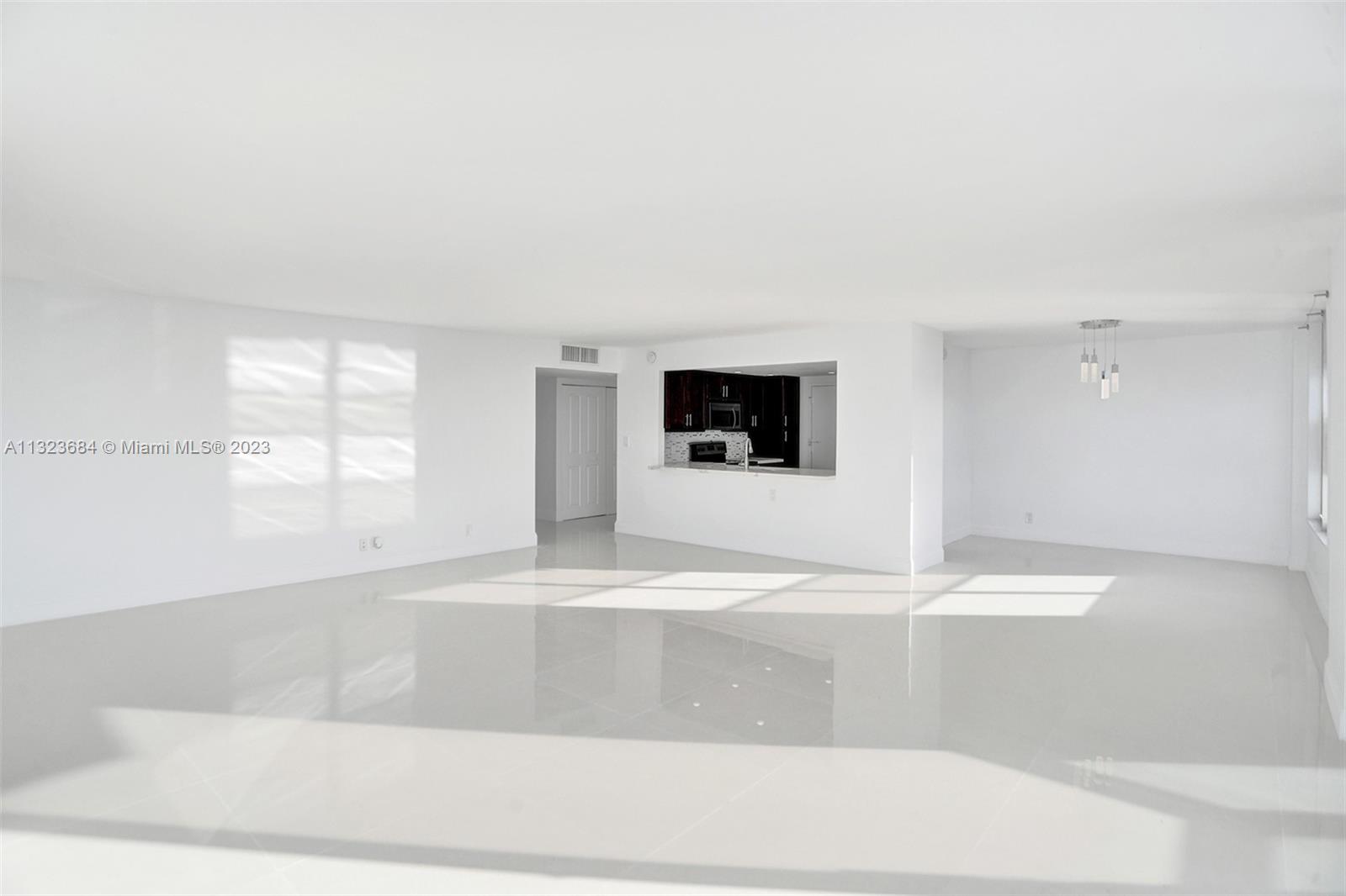 Photo of 3800 Ocean Dr #1805, Hollywood, Florida, 33019 -