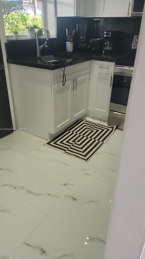 See details / 490 sq. ft. $ 2023-01-07 0 Photo
