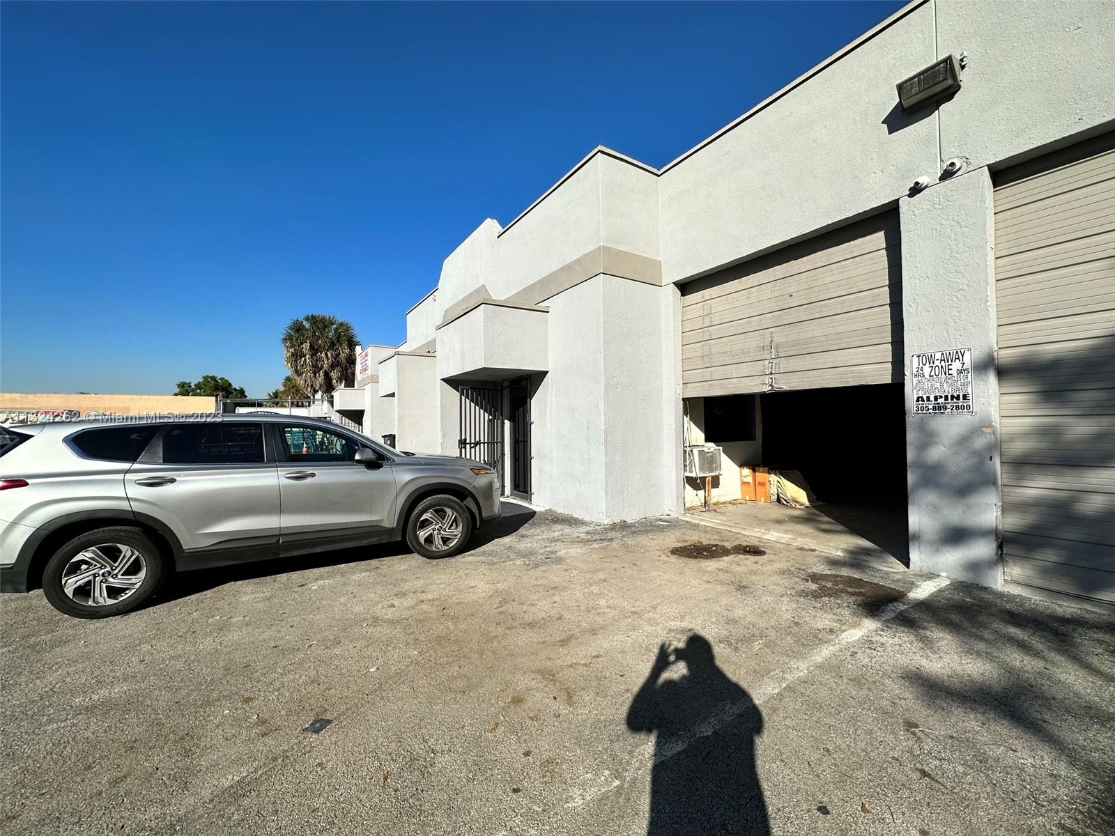 See details 2 / sq. ft. $ 2023-01-16 0 Photo