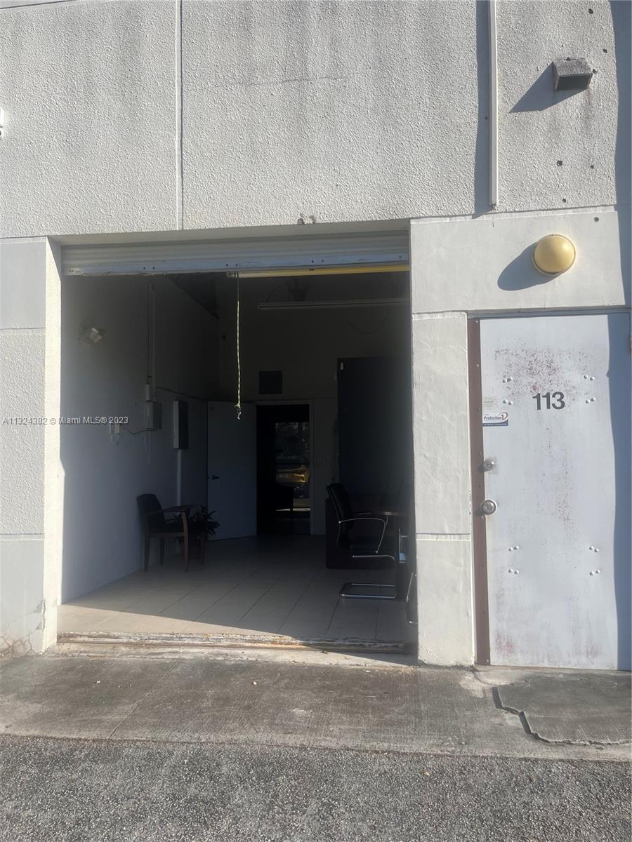 See details 113 / sq. ft. $ 2023-01-09 0 Photo