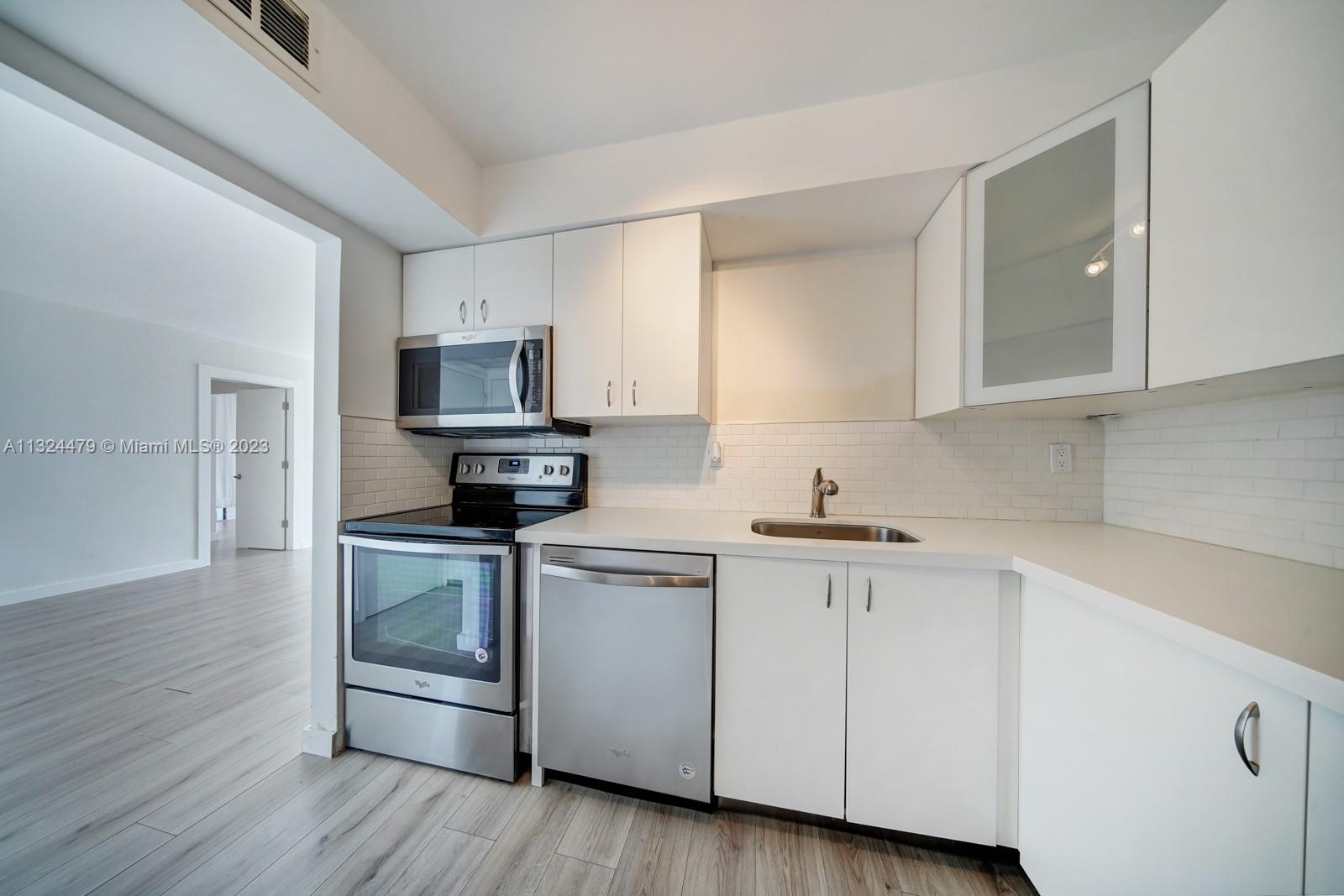 Photo of 3701 Country Club Dr #404, Aventura, Florida, 33180 -