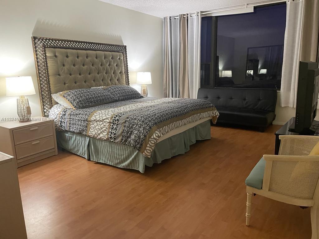 Photo of 3505 Ocean Dr #905, Hollywood, Florida, 33019 -