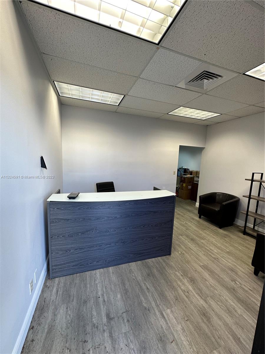 See details 111 / sq. ft. $ 2023-01-09 0 Photo