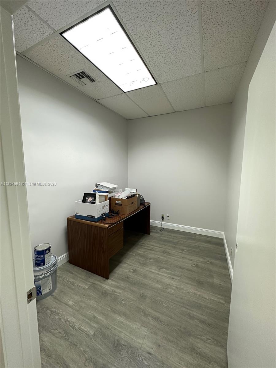 See details 111 / sq. ft. $ 2023-01-09 0 Photo