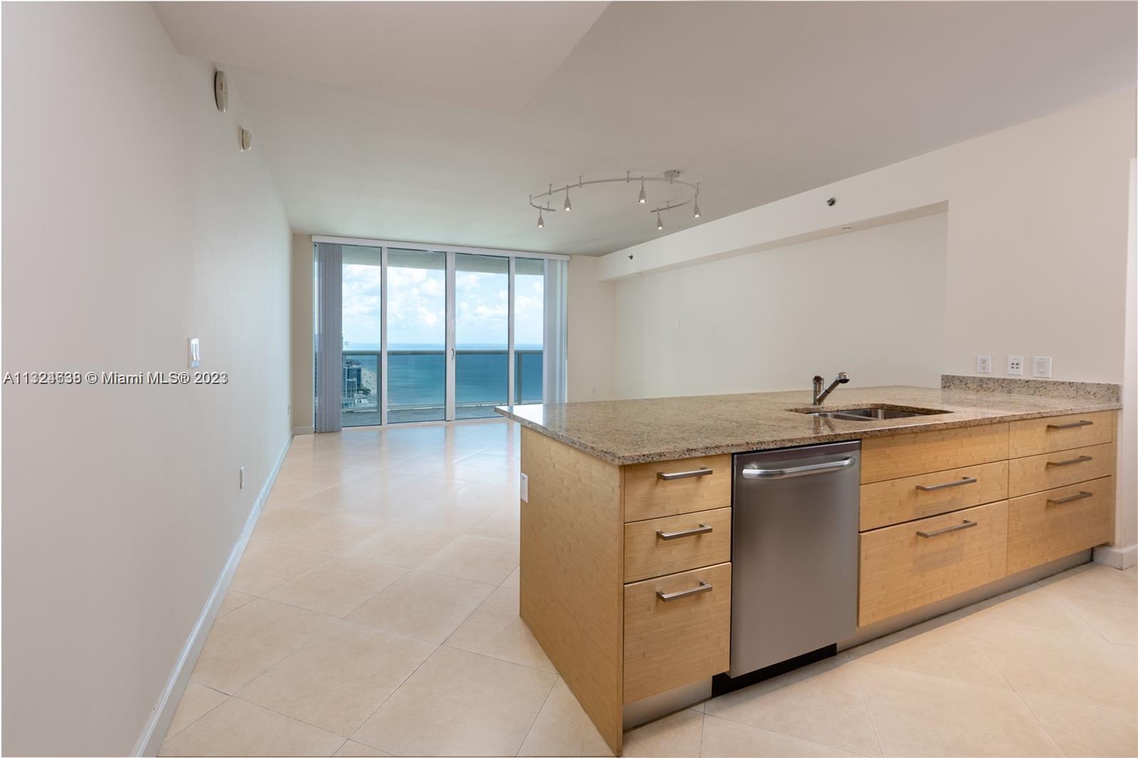 See details 4012 1 / 1 844 sq. ft. $ 2023-01-09 0 Photo