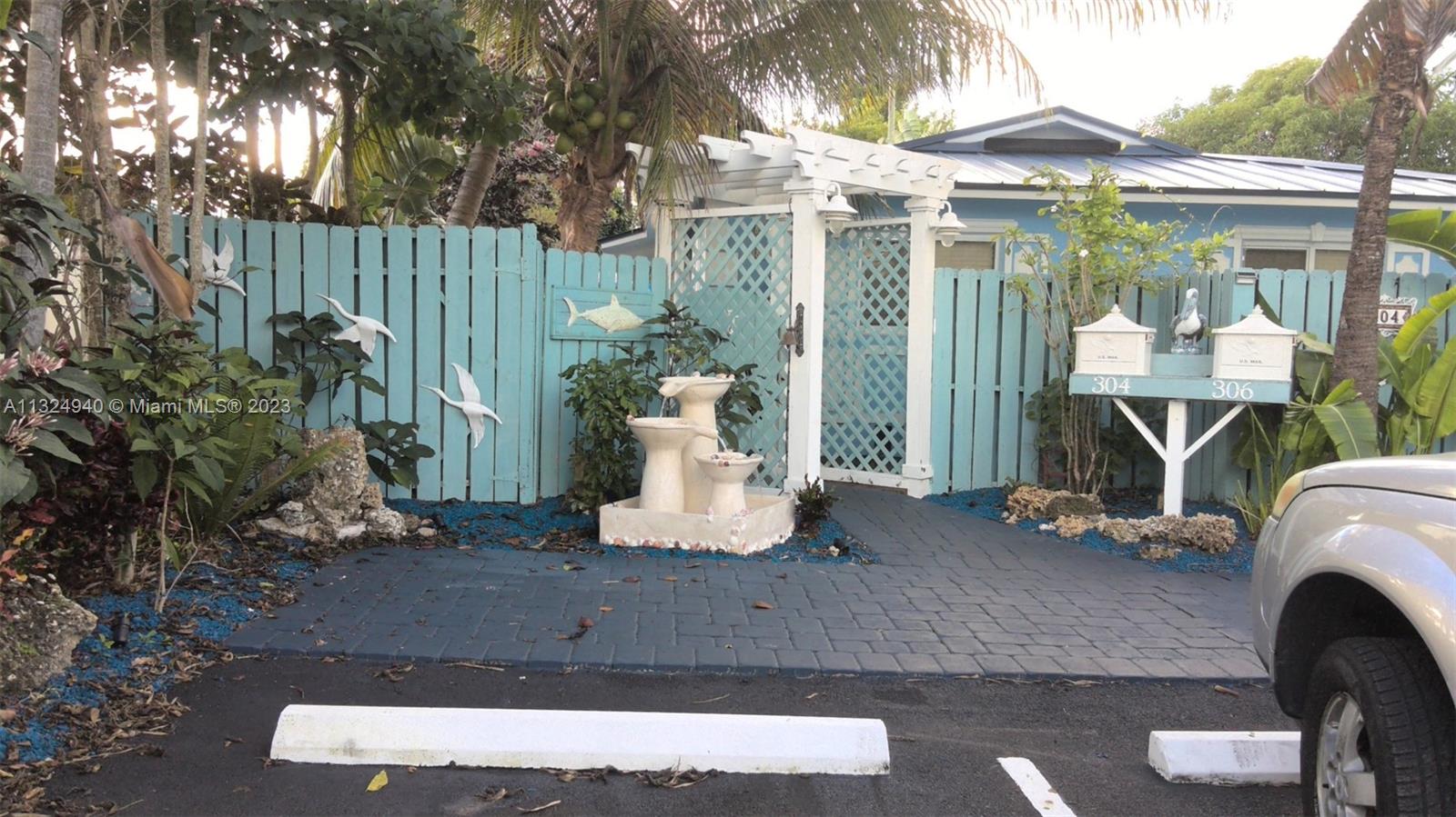 See details / 1902 sq. ft. $ 2023-01-10 0 Photo