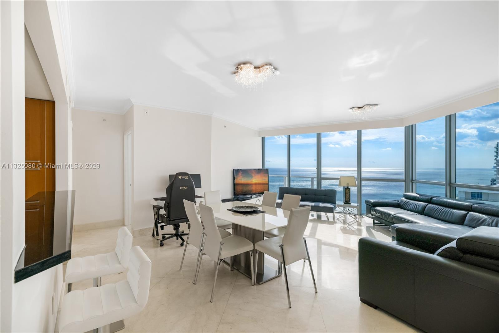 Photo of 3101 Ocean Dr #3506, Hollywood, Florida, 33019 -