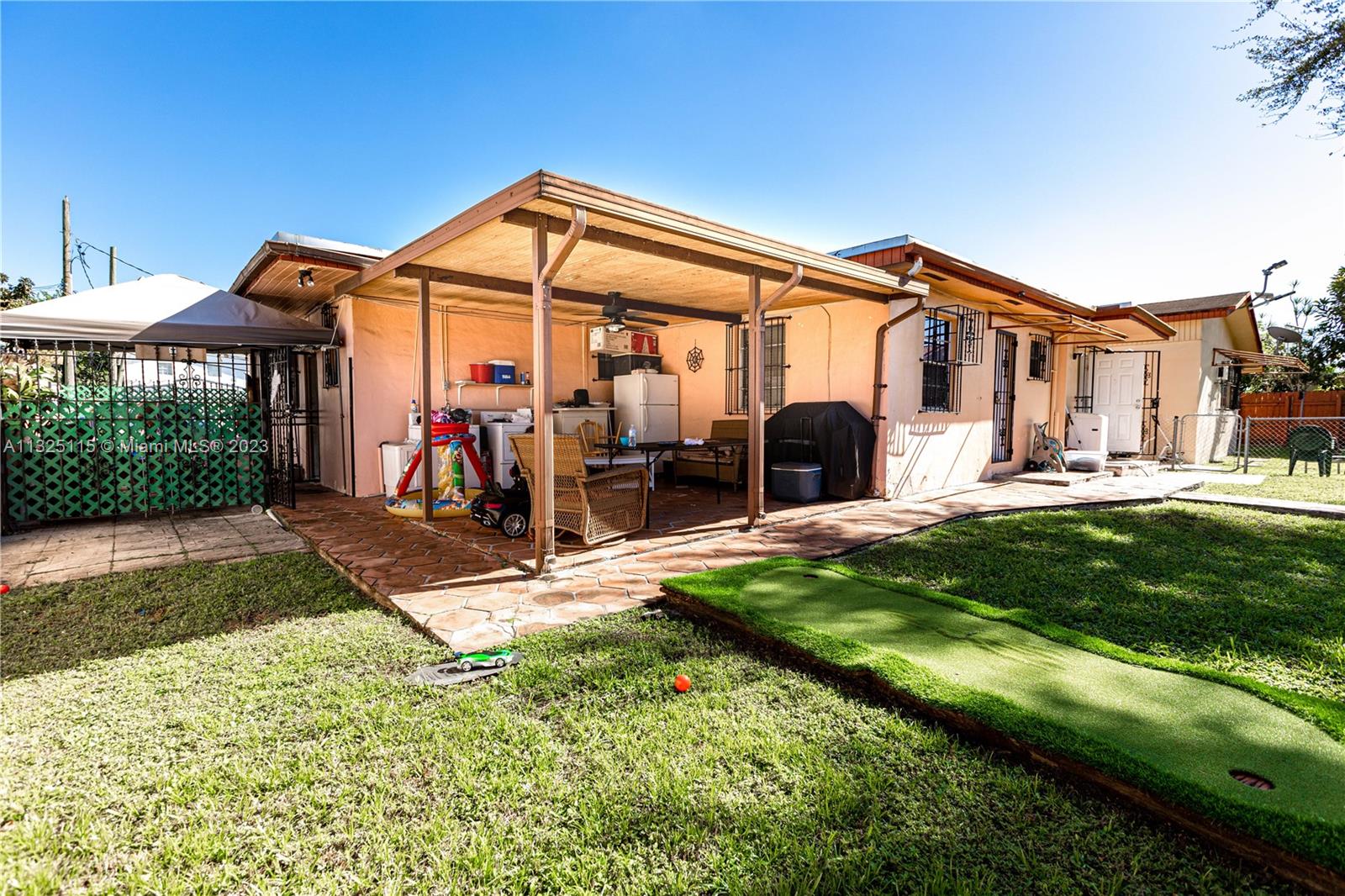 See details / 3500 sq. ft. $ 2023-01-10 0 Photo