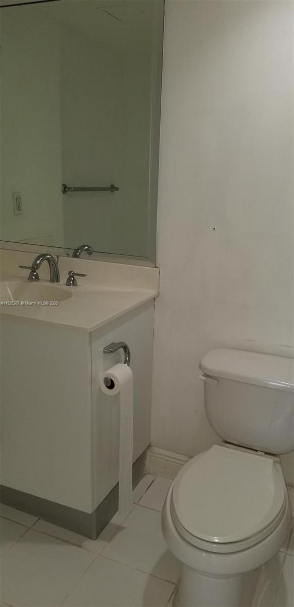 Photo of 3000 Ocean Dr #216, Hollywood, Florida, 33019 -